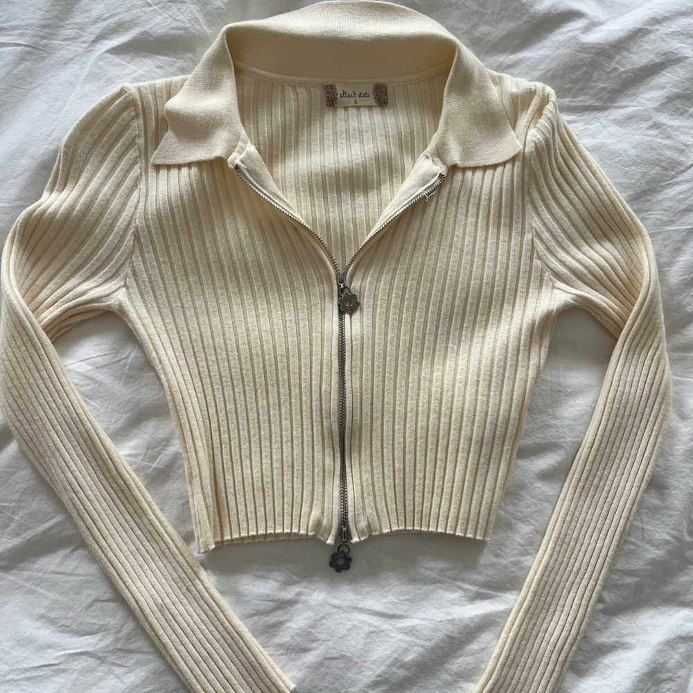 ALTAR’D STATE SWEATER